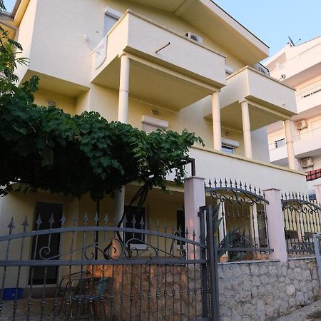 אוטייהא Apartments Jasmina מראה חיצוני תמונה