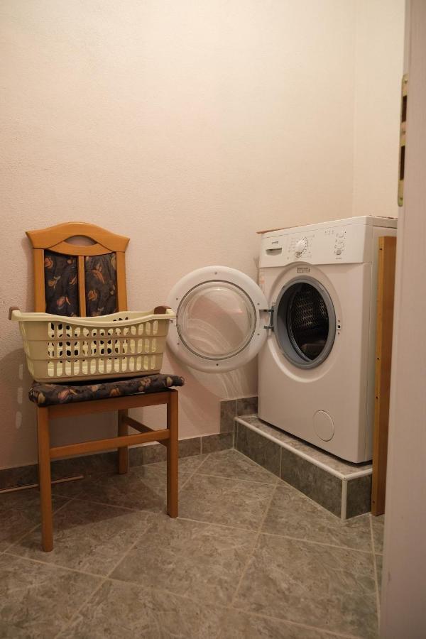 אוטייהא Apartments Jasmina מראה חיצוני תמונה
